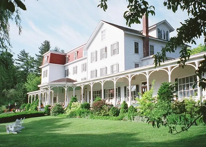 Winter Clove Inn & Resort